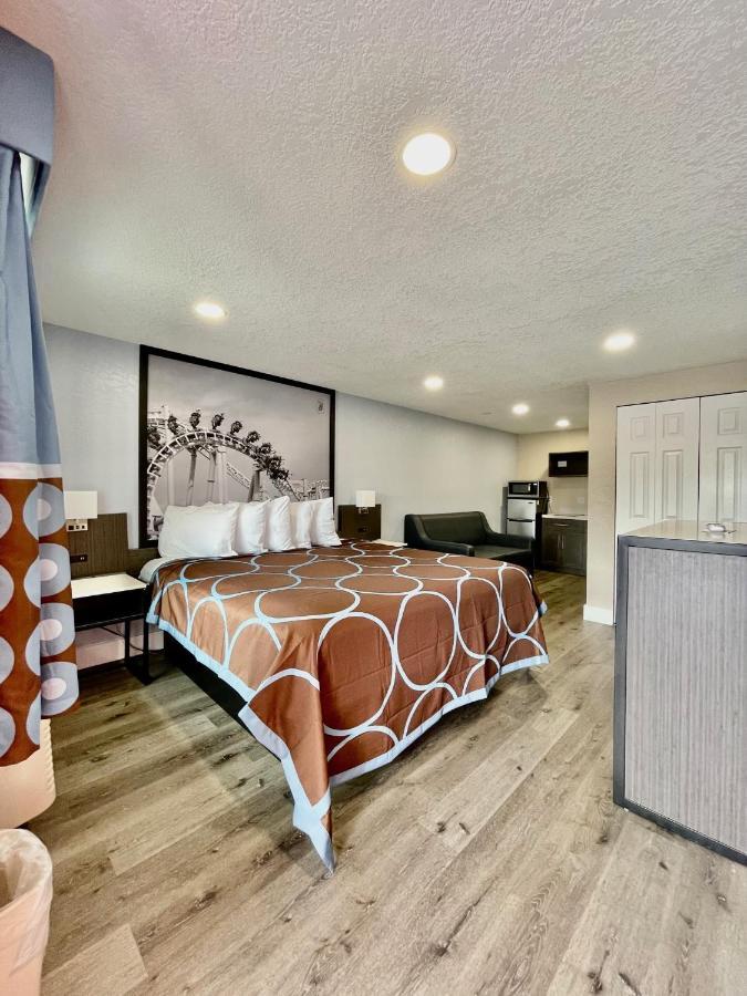 Super 8 By Wyndham Kissimmee-Orlando Hotell Four Corners Eksteriør bilde